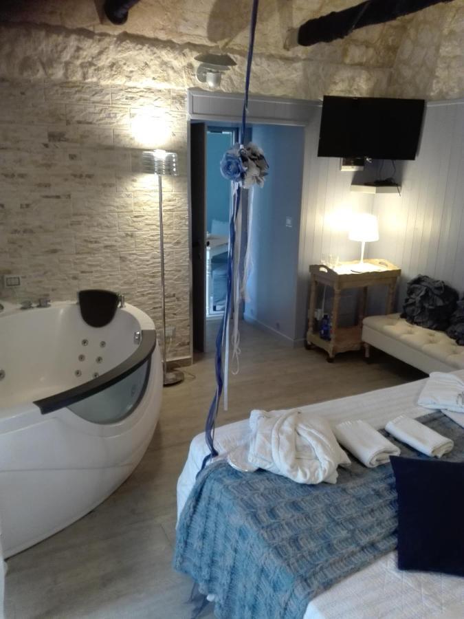 Only For Two Giumbabulla Hotel Рагуза Екстериор снимка